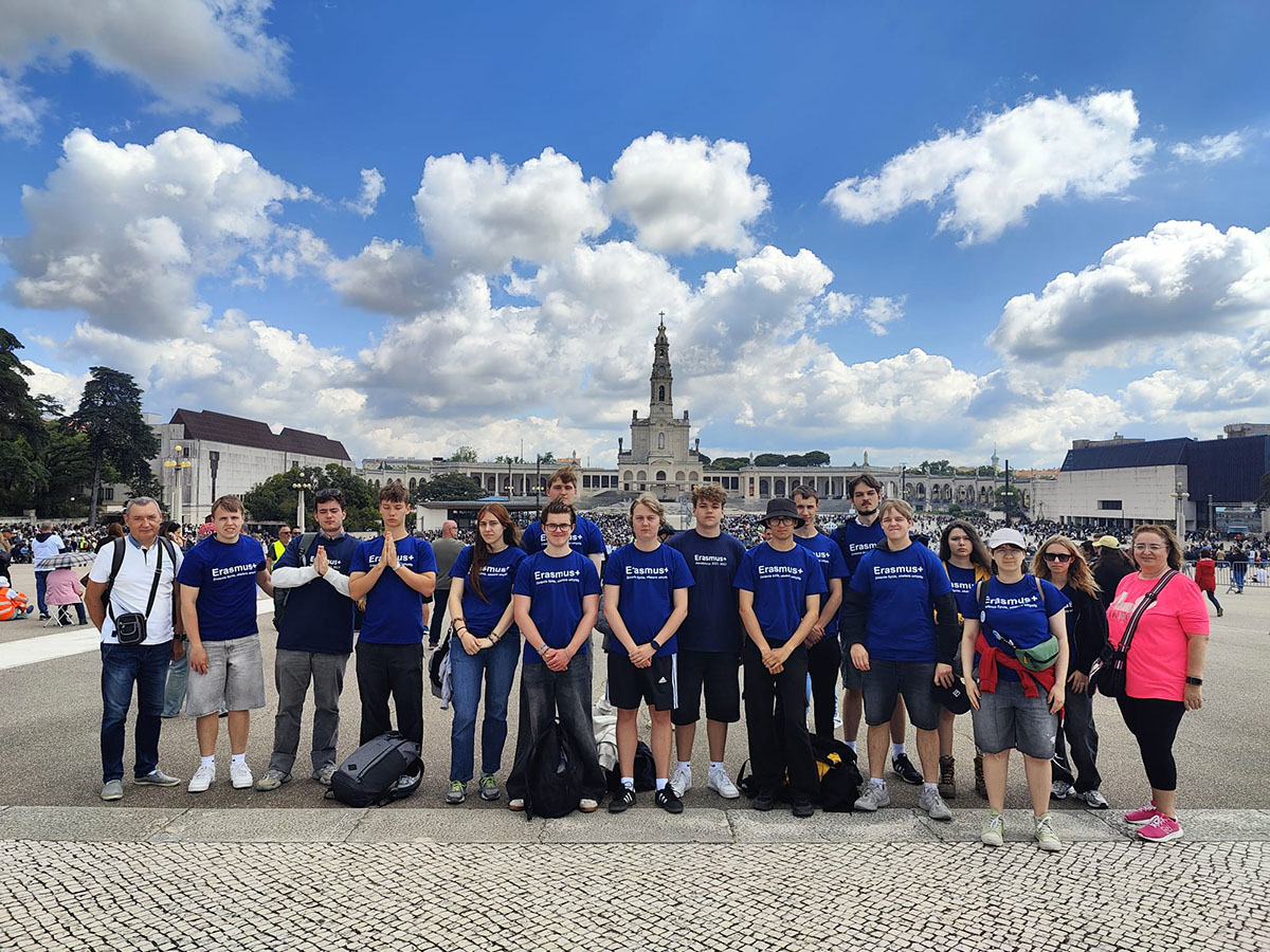 Uczestnicy Erasmus+ podczas pobytu w Portugalii
