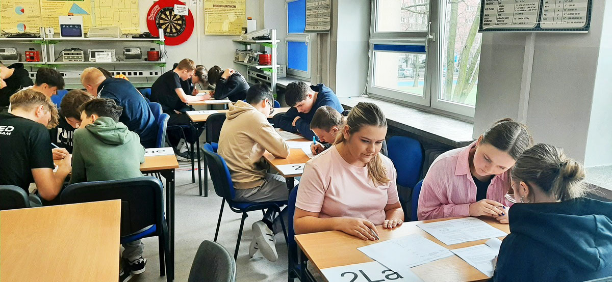 Drużynowy konkurs matematyczny w ZSŁ