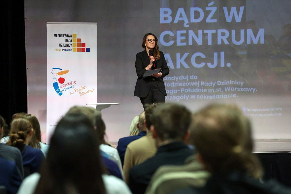 Młodzież zaangażowana w działalność społeczną
