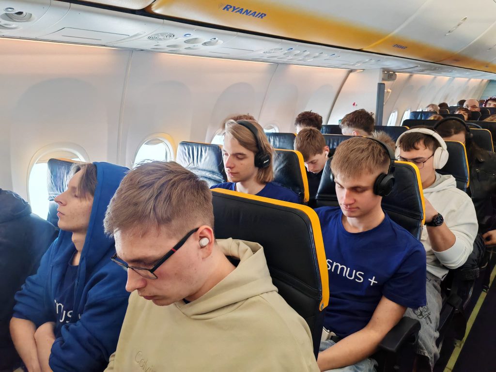 Uczestnicy Erasmus+ po przyjeździe do Portugalii