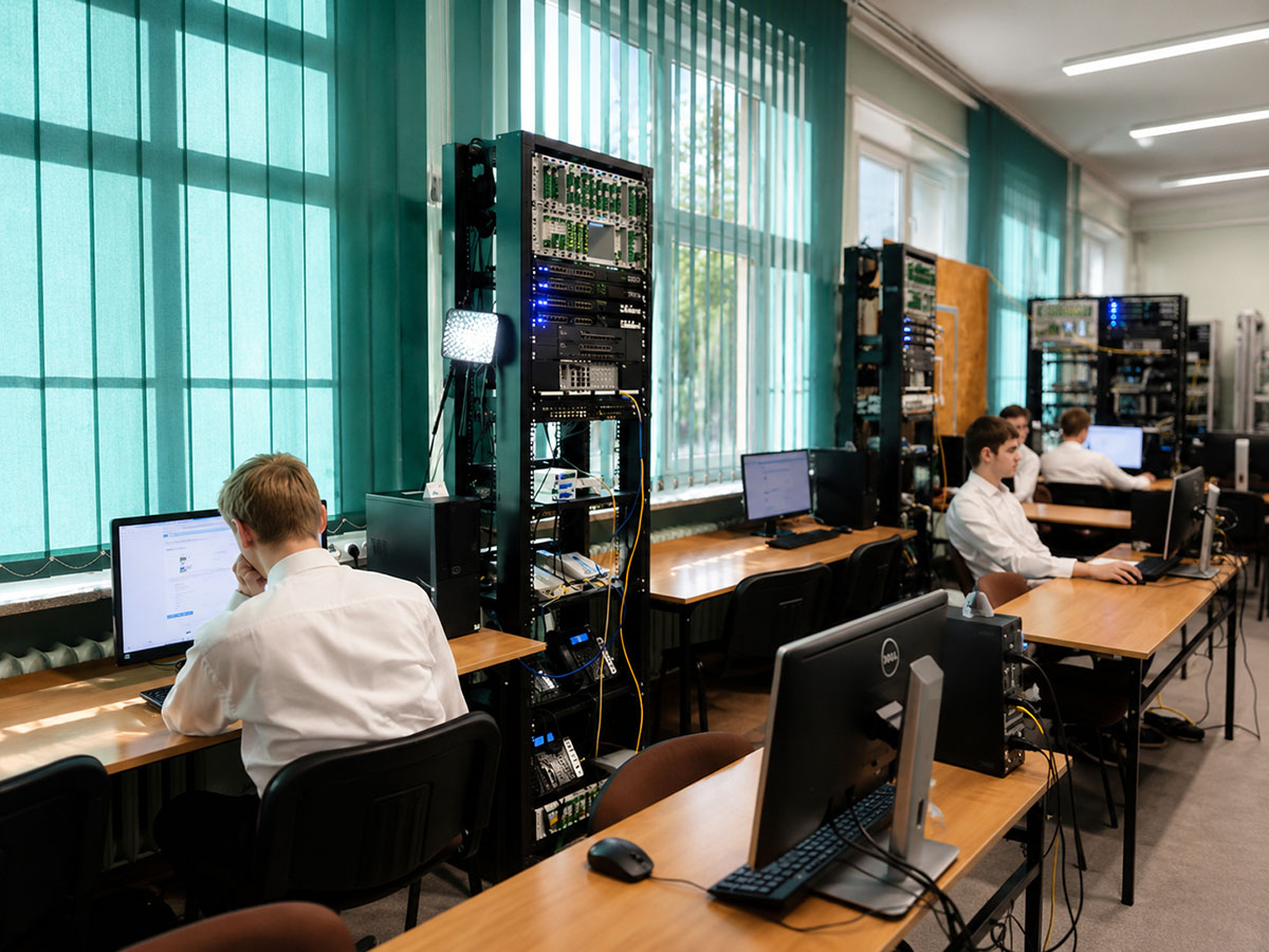 Praktyczny egzamin technika teleinformatyka w szkolnej pracowni