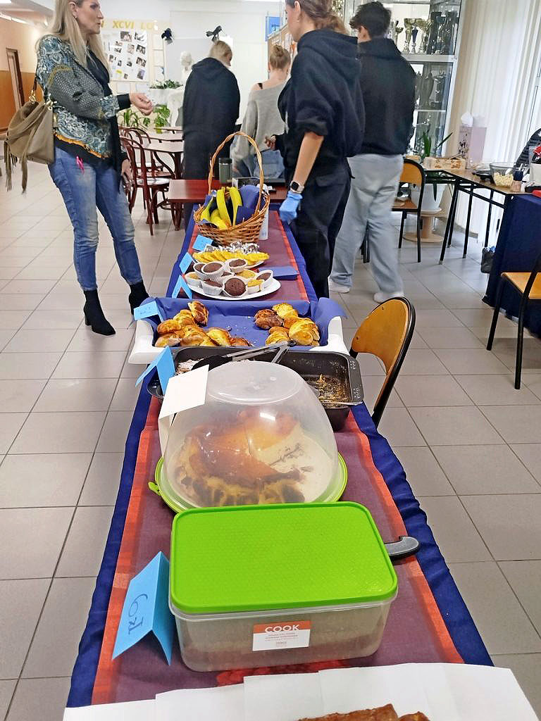 Kawiarenka ZSŁ na rzecz powodzian
