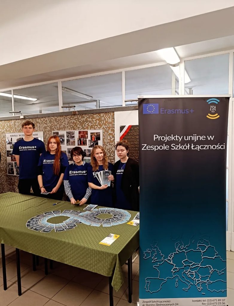 Promocja Erasmus+ podczas Dni Otwartych i Święta Szkoły.