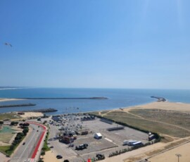 Widok na wybrzeże Figueira da Foz podczas mobilności zawodowej Erasmus+.